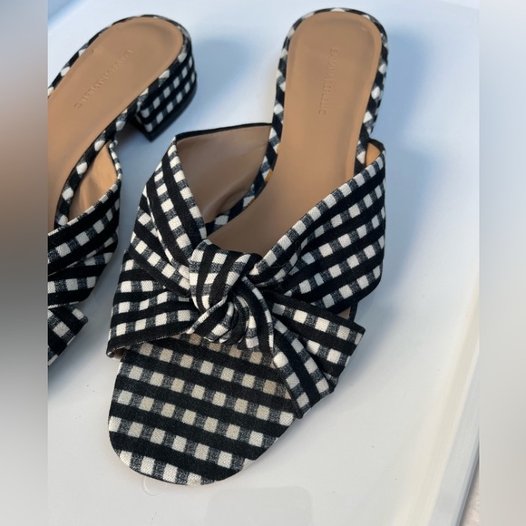 Banana Republic Women’s size 10.5 Gingham Slip On Sandals - Picture 4 of 9